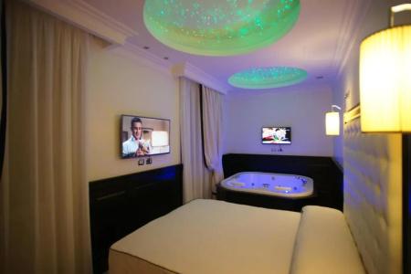 Vaticano Royal Suite Guest House - 93
