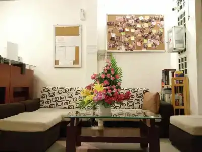 Spot On 726 Sakura Hostel Saigon - 19