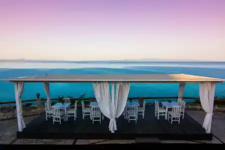 Blue Bay - 14