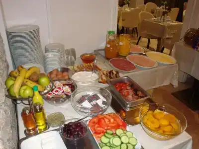 Ambrosia Suites - 10