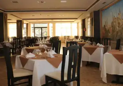 Oasis & Spa - 22