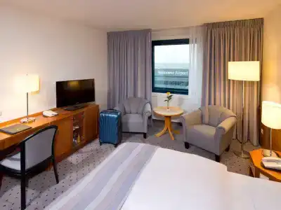 Maritim Airport Hannover - 56
