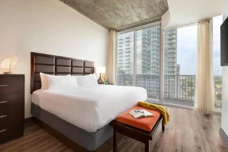 Twelve Downtown, Autograph Collection - 116