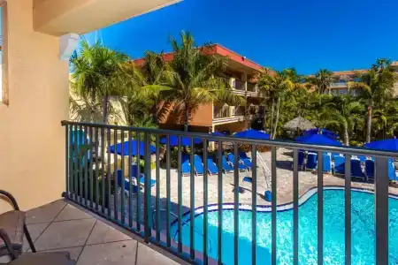 Coconut Cove All Suite - 31