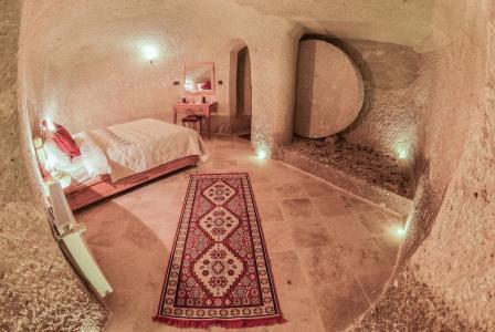 Mosaic Cave - 18