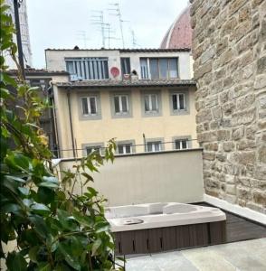 Donati Luxury Tower Suites - 211
