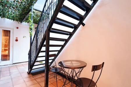 Twenty Nevern Square - 118