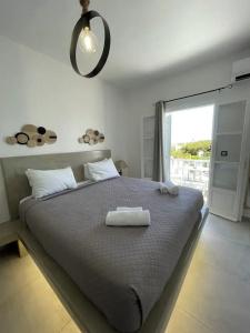 Zoumis Studios - 115