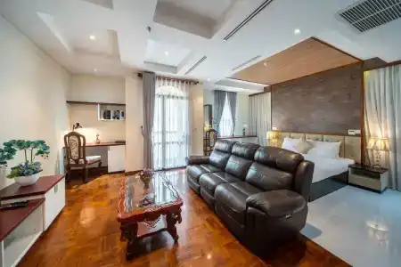 Lcs & Apartment - 71