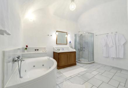Chelidonia Luxury Suites - 64