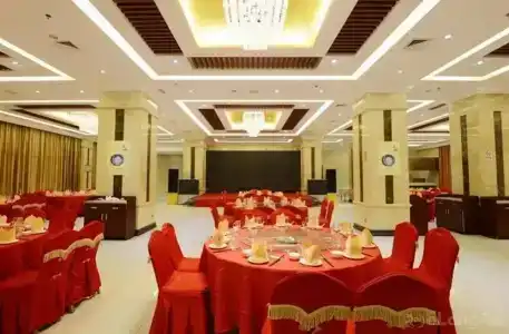 Henan Rebecca - 8