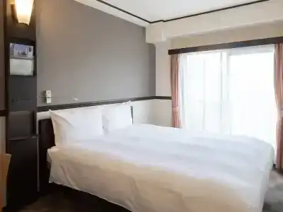Toyoko Inn - 76