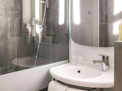 ibis Cannes Plage La Bocca - 30