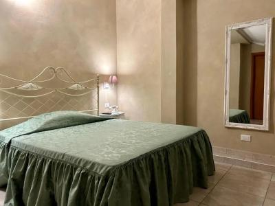 Boutique Calais Milano - 57