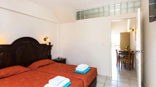 Trefon  and Family Suites - 88