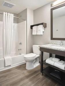 TownePlace Suites Haywood Mall - 7