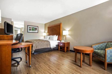 Quality Inn & Suites University Area - 24