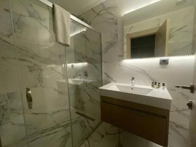 Le Luxe Suites & Spa - 80