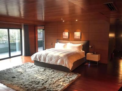 The Sifang Nanjing, Autograph Collection - 160