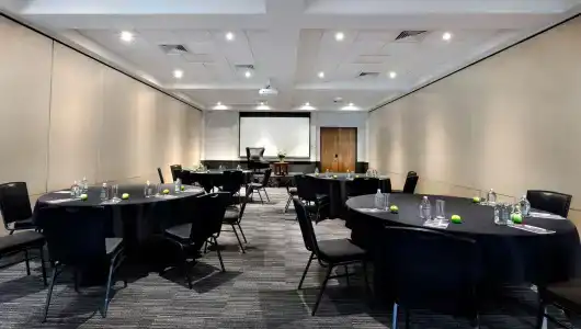 Rydges Latimer - 33