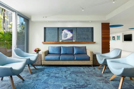 Courtyard by Marriott Waikiki Beach - 13