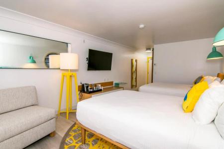 Ocean Park Inn - 3