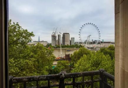 The Royal Horseguards - 6