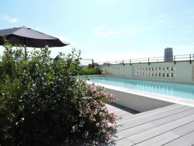 Raval House - 26