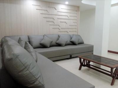 Happy Hostel - 3