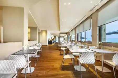 Ammon Zeus Luxury Beach - 11