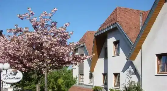 & Restaurant Zum Reussenstein - 0