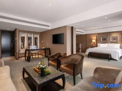 The Lakeview - 73