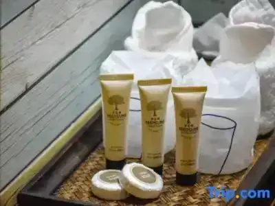 White Boutique and Spa - 52