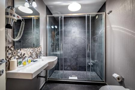 Martelli 6 Suite & - 149