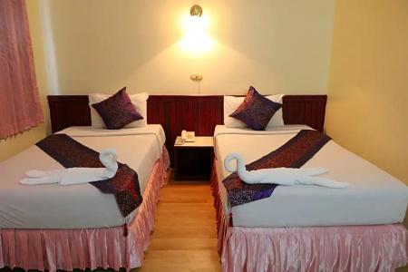 Chumphon Palace - 19