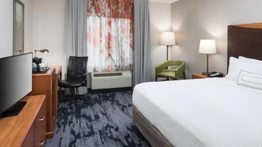 Fairfield Inn & Suites Kansas City - 26