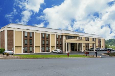 Best Western North - 28