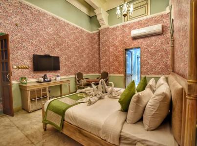 Nirbana Palace - A Heritage and Spa - 49