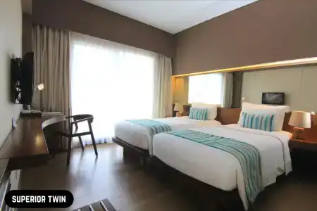 Grand Ixora Kuta Resort - 2