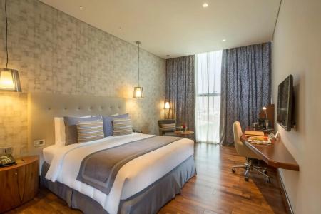 The Avenue - 31