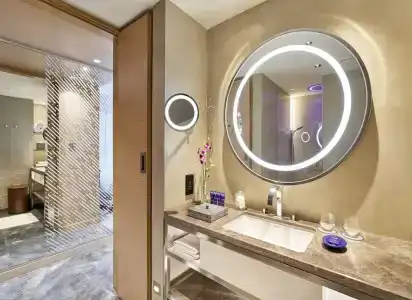 Vivanta Bengaluru Residency Road - 56