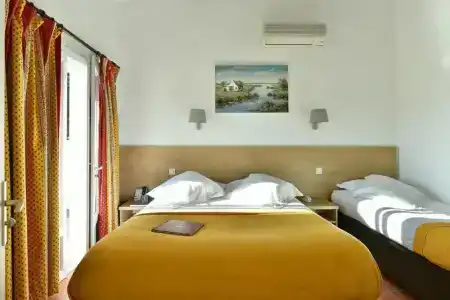 Hôtel Mas de la Grenouillère - 2