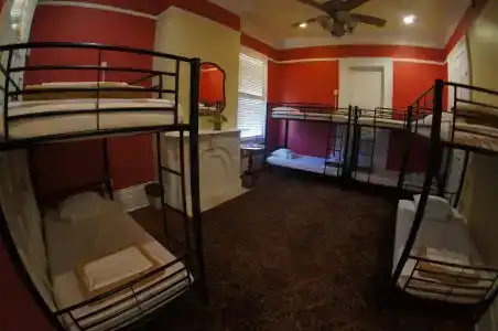 Auberge Nola - 5