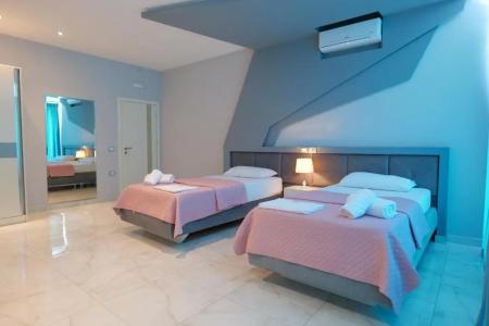 Oceanic Overview Suites - 111
