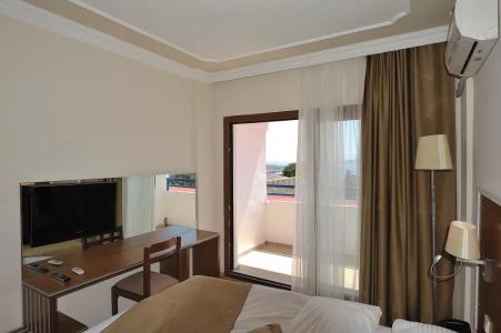 The Best Life Gumbet Hill - 1