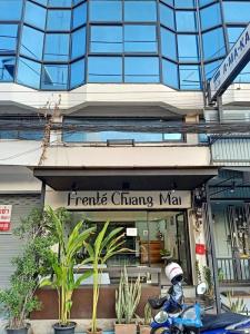 FrenTé Chiang Mai - 0