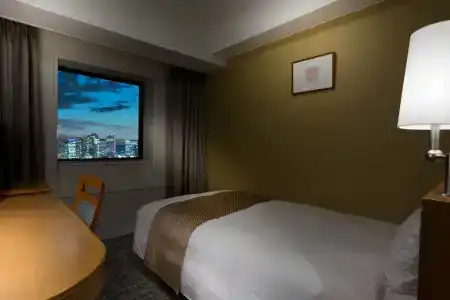 Toshi Center - 40