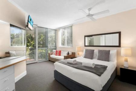 Noosa Tropicana - 45