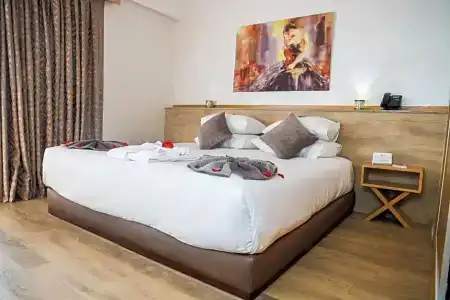 Mabrouk and Suites- Adult only - 38