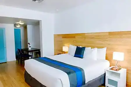 Aqua & Suites - 60